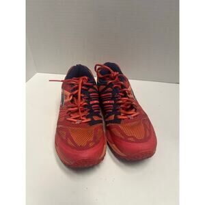Brooks Cascadia 10 Trail Running Shoes Coral Red Womens Size 10.5